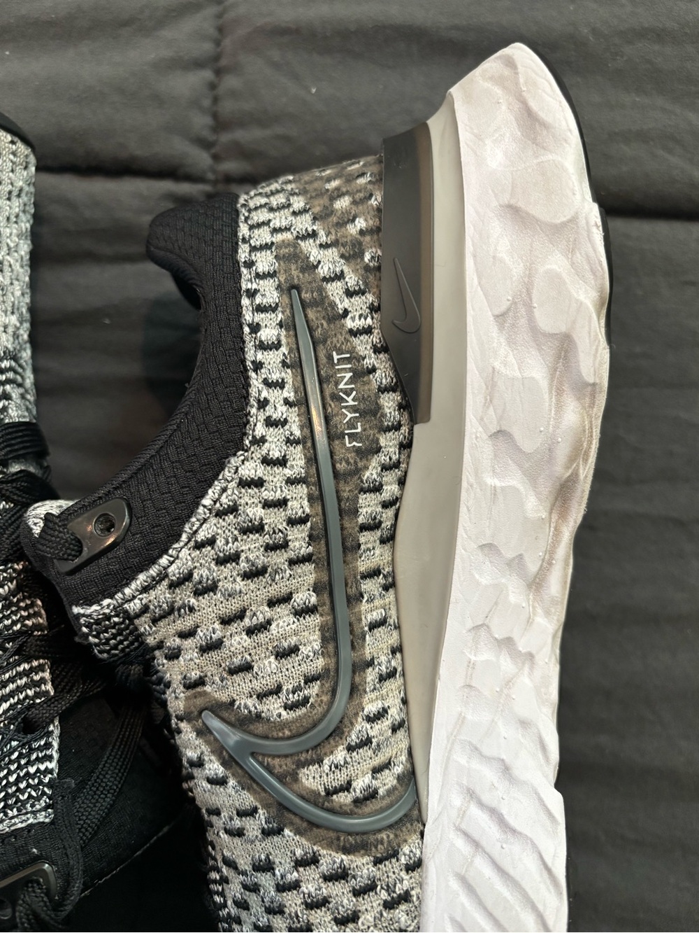 Nike React Infinity Run Flyknit - Picture 3 of 6